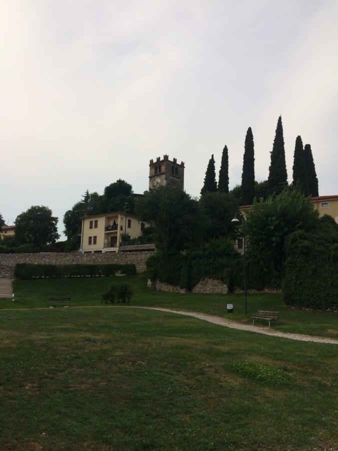 Ferienwohnung Locazione Turistica Lea Castelnuovo del Garda Exterior foto